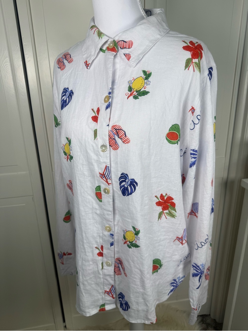 C&C California Women’s Large Linen Rayon Button Down Shirt Fruit Tropical Print - Picture 5 of 8